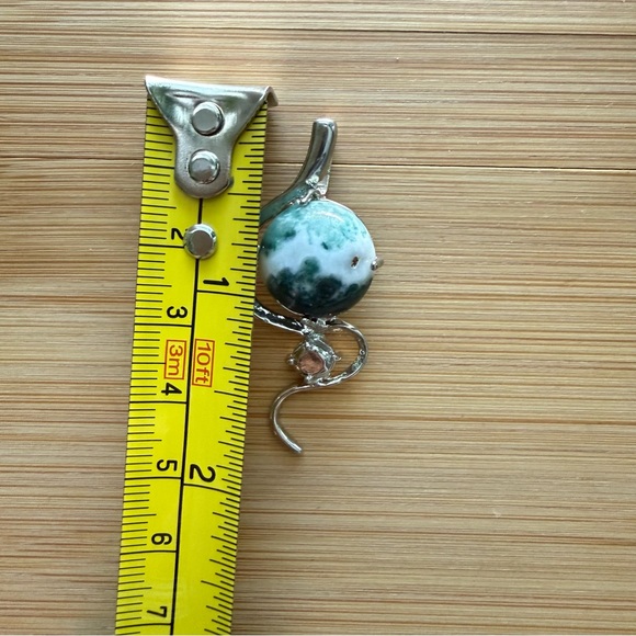 Silver and Agate Natural Stone Necklace Pendant - Picture 3 of 10